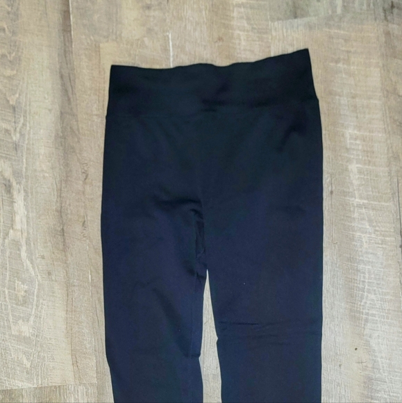 Pink Active Large Victoria's Secret Yoga Pants - Picture 4 of 6